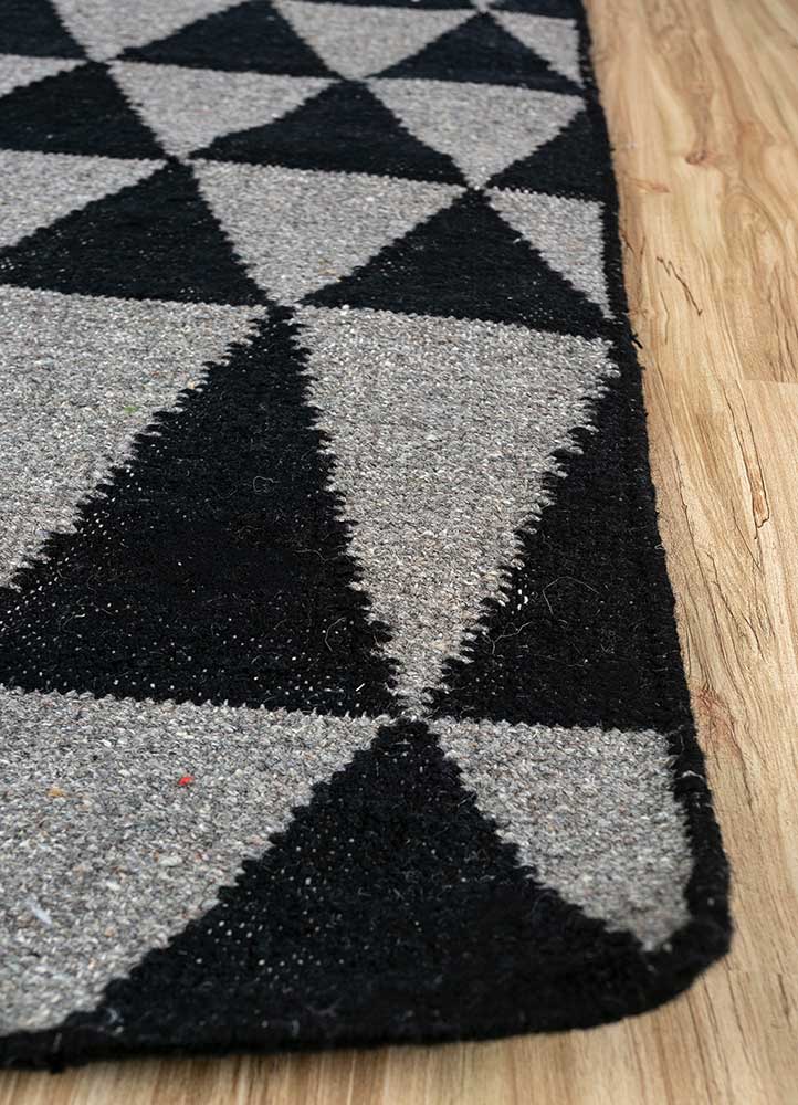 anatolia grey and black wool and viscose flat weaves Rug - Corner