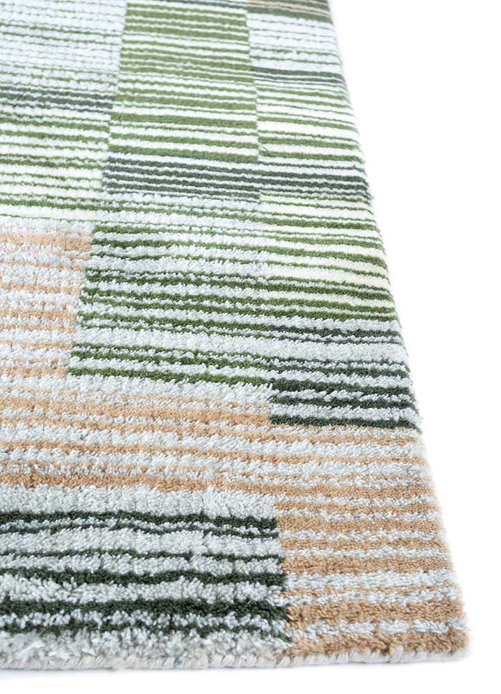 geode green wool and viscose hand knotted Rug - Corner