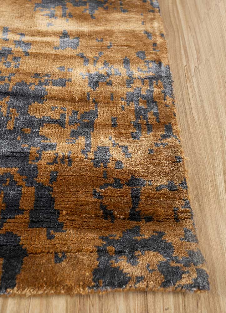 entropy gold bamboo silk hand knotted Rug - Corner