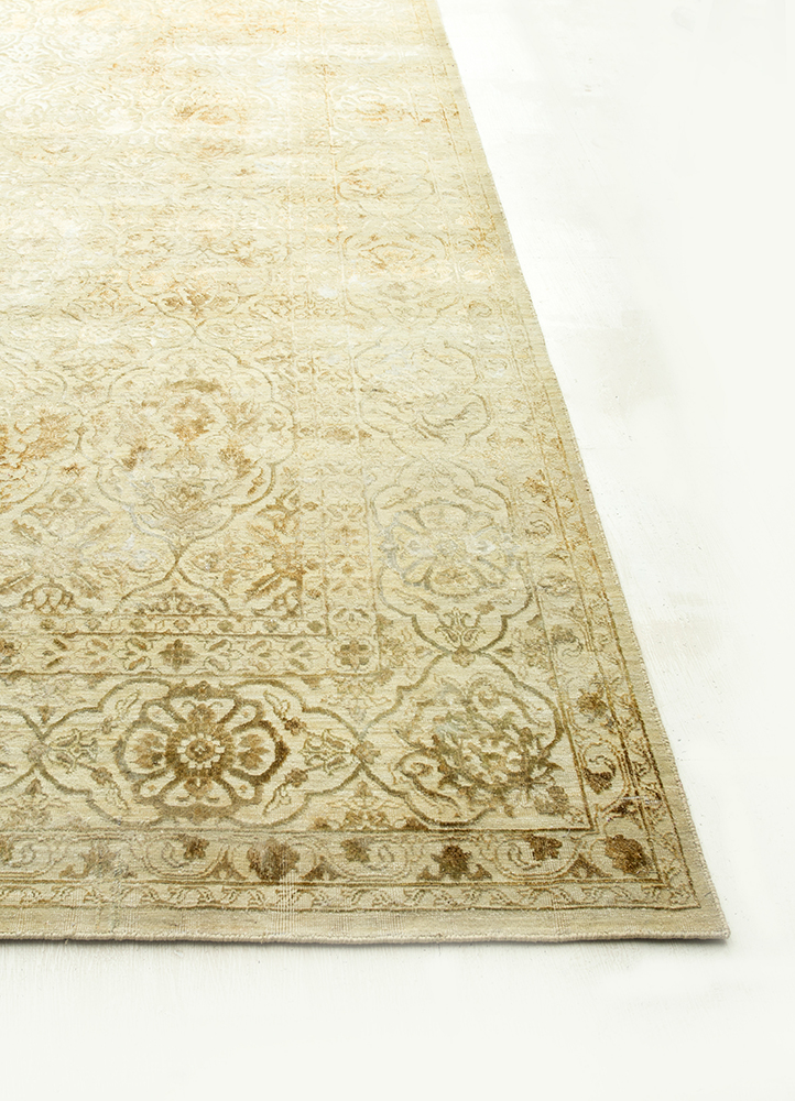 lacuna gold wool and silk hand knotted Rug - Corner