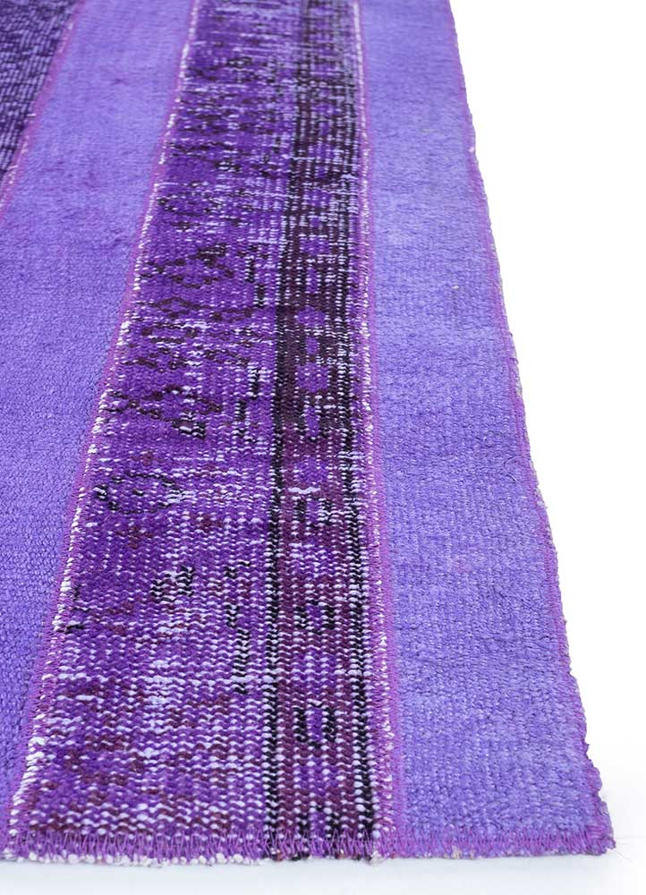 provenance pink and purple wool patchwork Rug - Corner