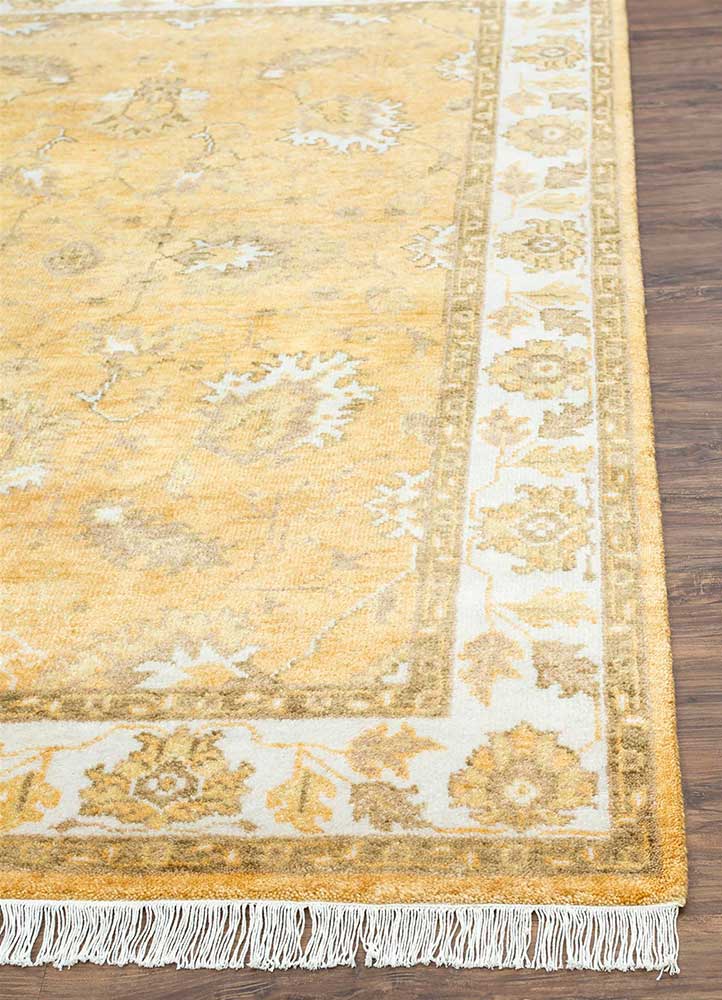 cyanna gold wool hand knotted Rug - Corner