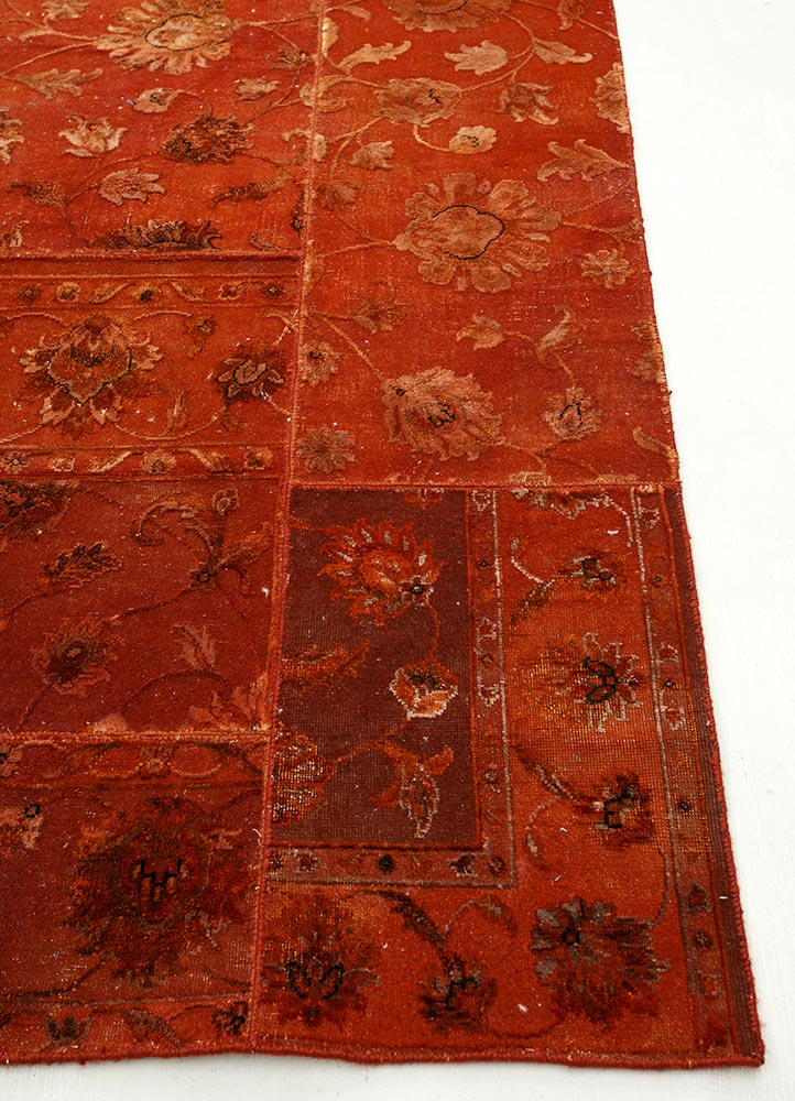 lacuna red and orange wool and silk patchwork Rug - Corner