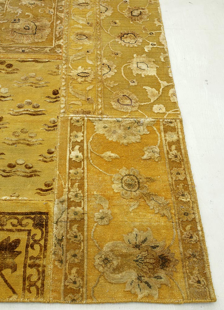 lacuna gold wool and silk patchwork Rug - Corner