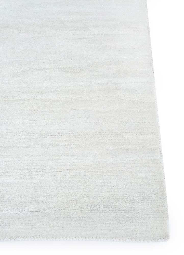 geode ivory wool and viscose hand knotted Rug - Corner