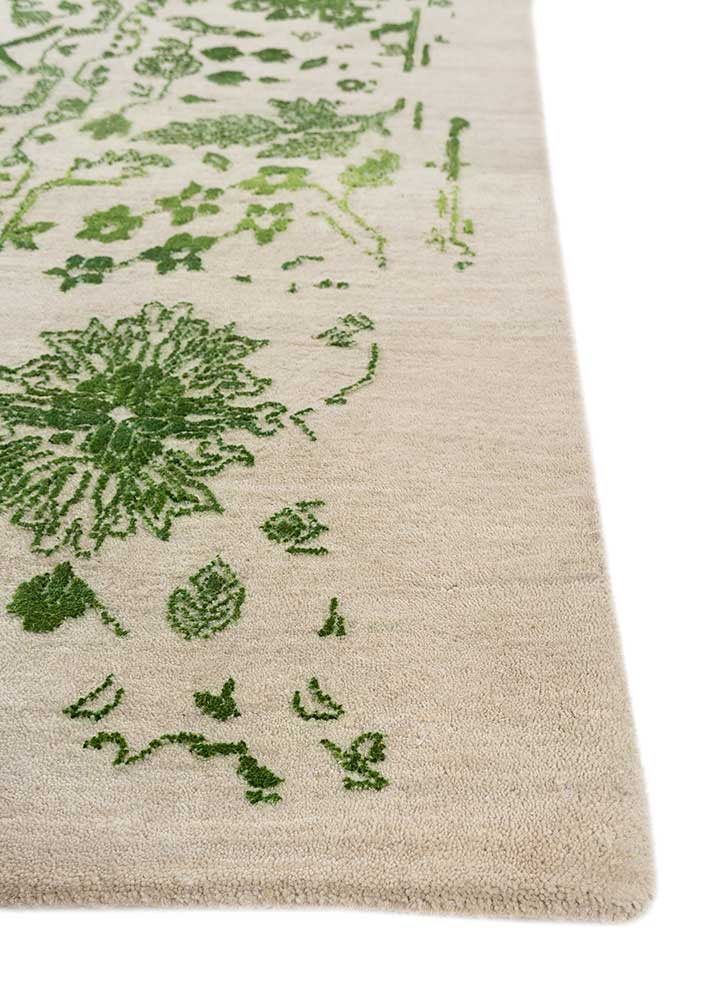 cyanna green wool and silk hand knotted Rug - Corner