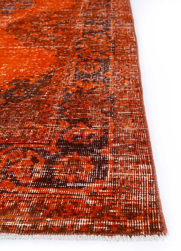 lacuna red and orange wool hand knotted Rug - Corner