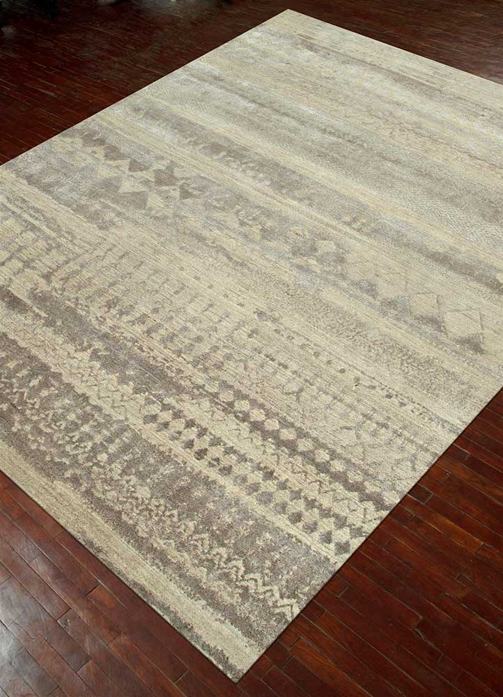 weave friction grey and black wool and bamboo silk hand knotted Rug - FloorShot