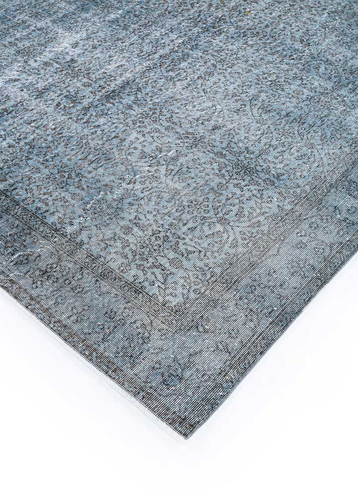 lacuna grey and black wool hand knotted Rug - FloorShot