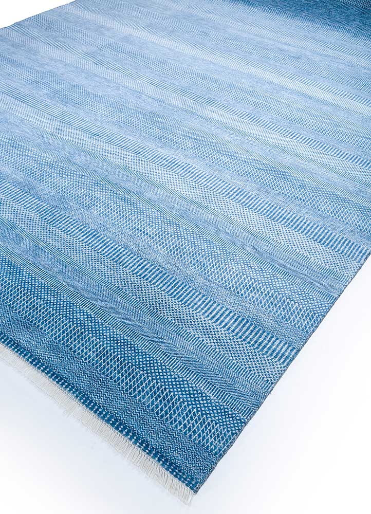 kairos blue wool and viscose hand knotted Rug - FloorShot
