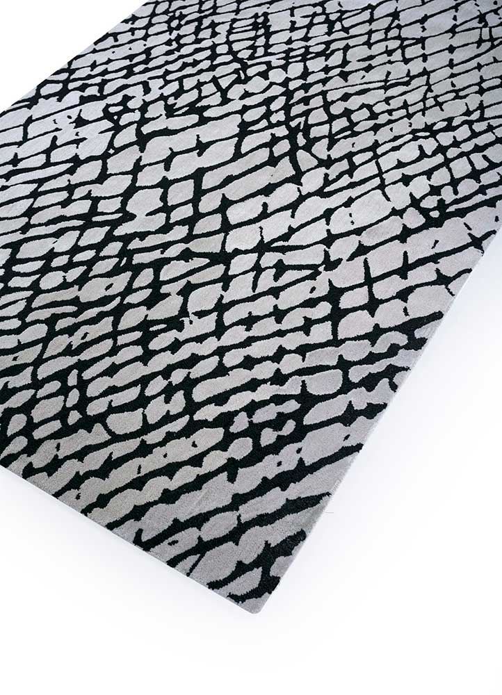 cascade grey and black wool hand tufted Rug - FloorShot