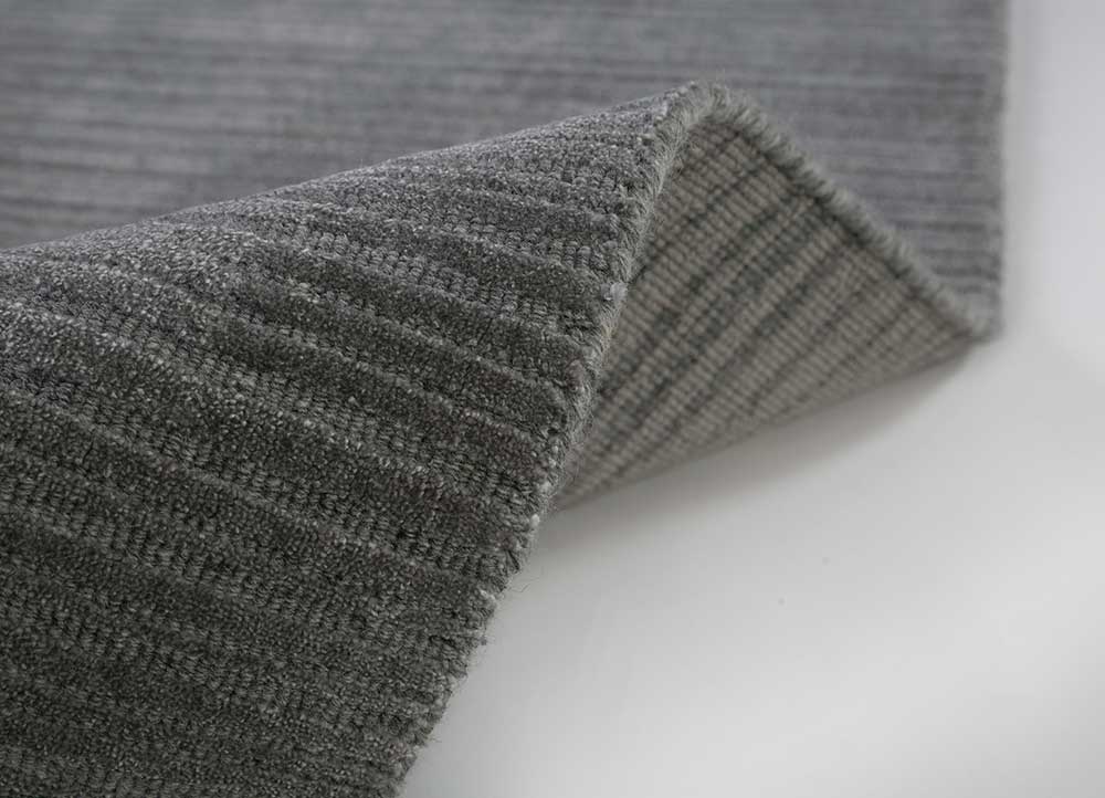 oxford grey and black  hand loom Rug - Perspective
